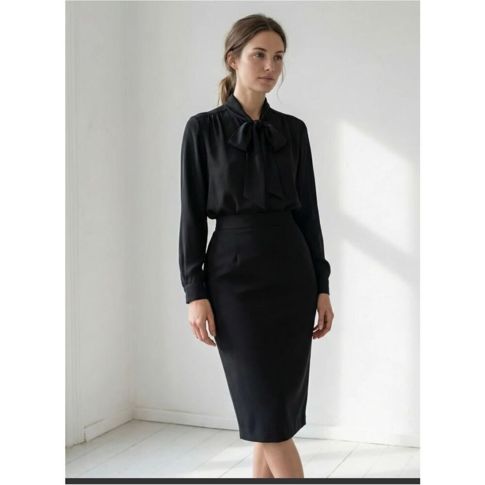 J. Crew Black Midi Pencil Skirt 100% Wool Size 4 ~ NWT